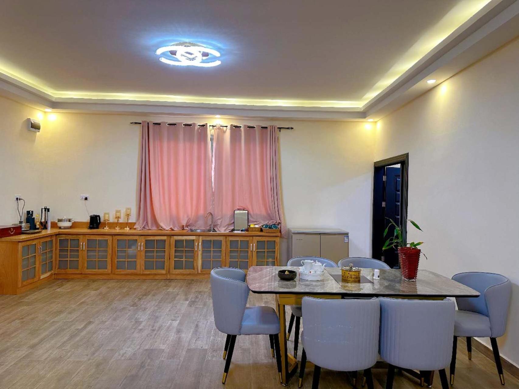 Grand Leone Hotel Фрітаун Екстер'єр фото