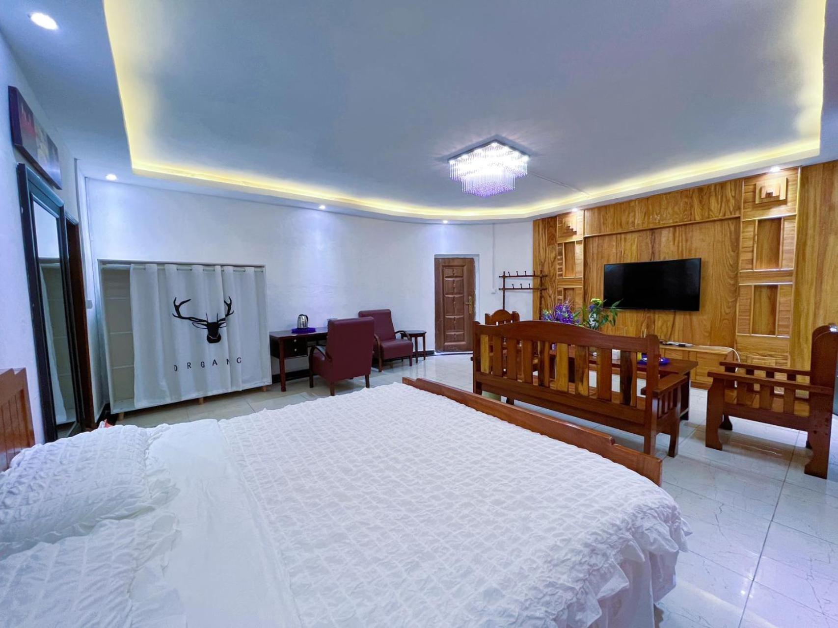 Grand Leone Hotel Фрітаун Екстер'єр фото